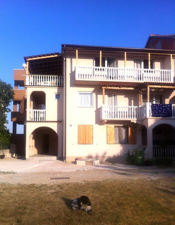 Apartments Ninske Vodice Luaran gambar